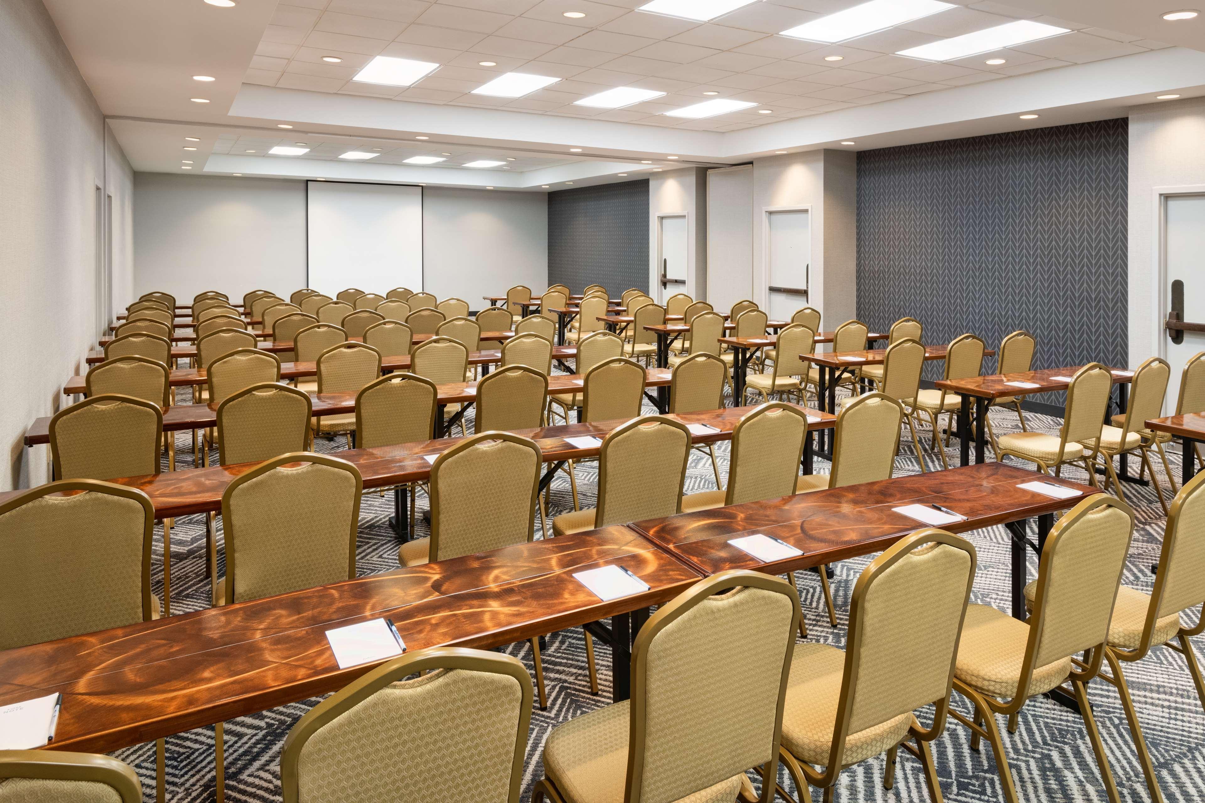 Radisson Hotel Nashville Airport Экстерьер фото
