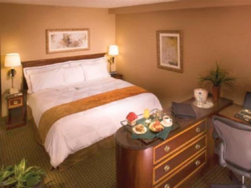 Radisson Hotel Nashville Airport Экстерьер фото